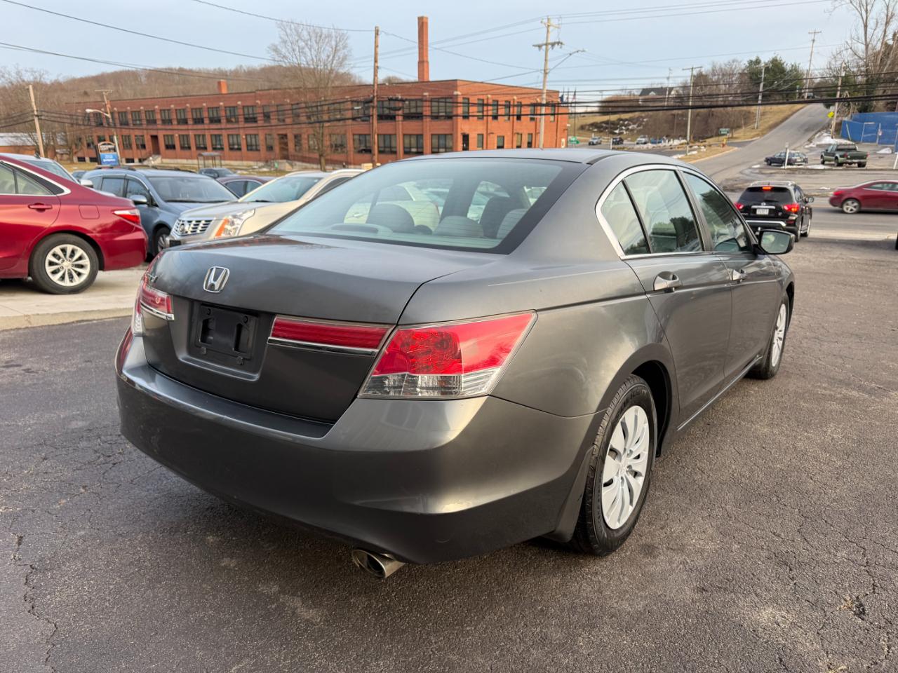 Honda Accord LX sedan AT 2012