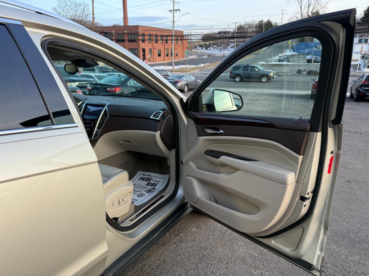 Cadillac SRX Luxury Collection 2015