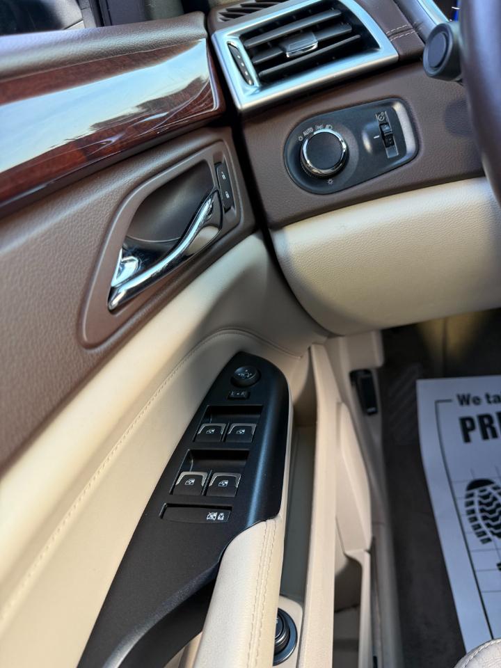 Cadillac SRX Luxury Collection 2015