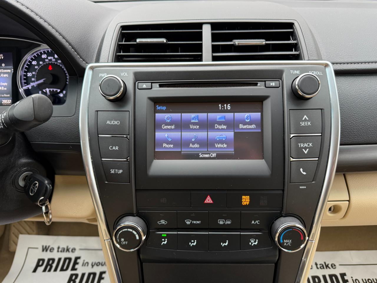 Toyota Camry LE 2017