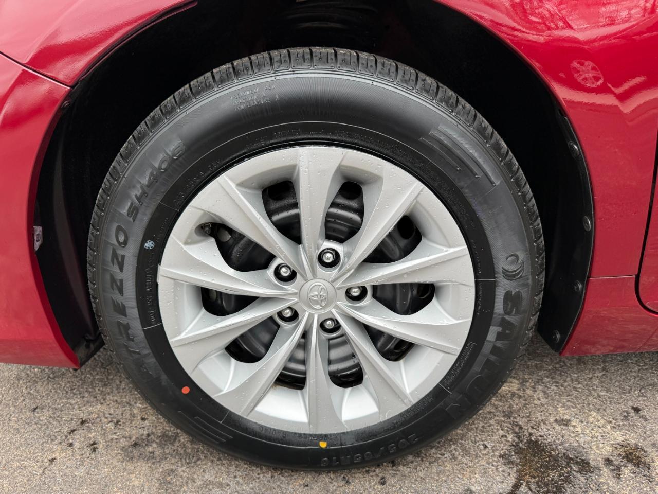 Toyota Camry LE 2017