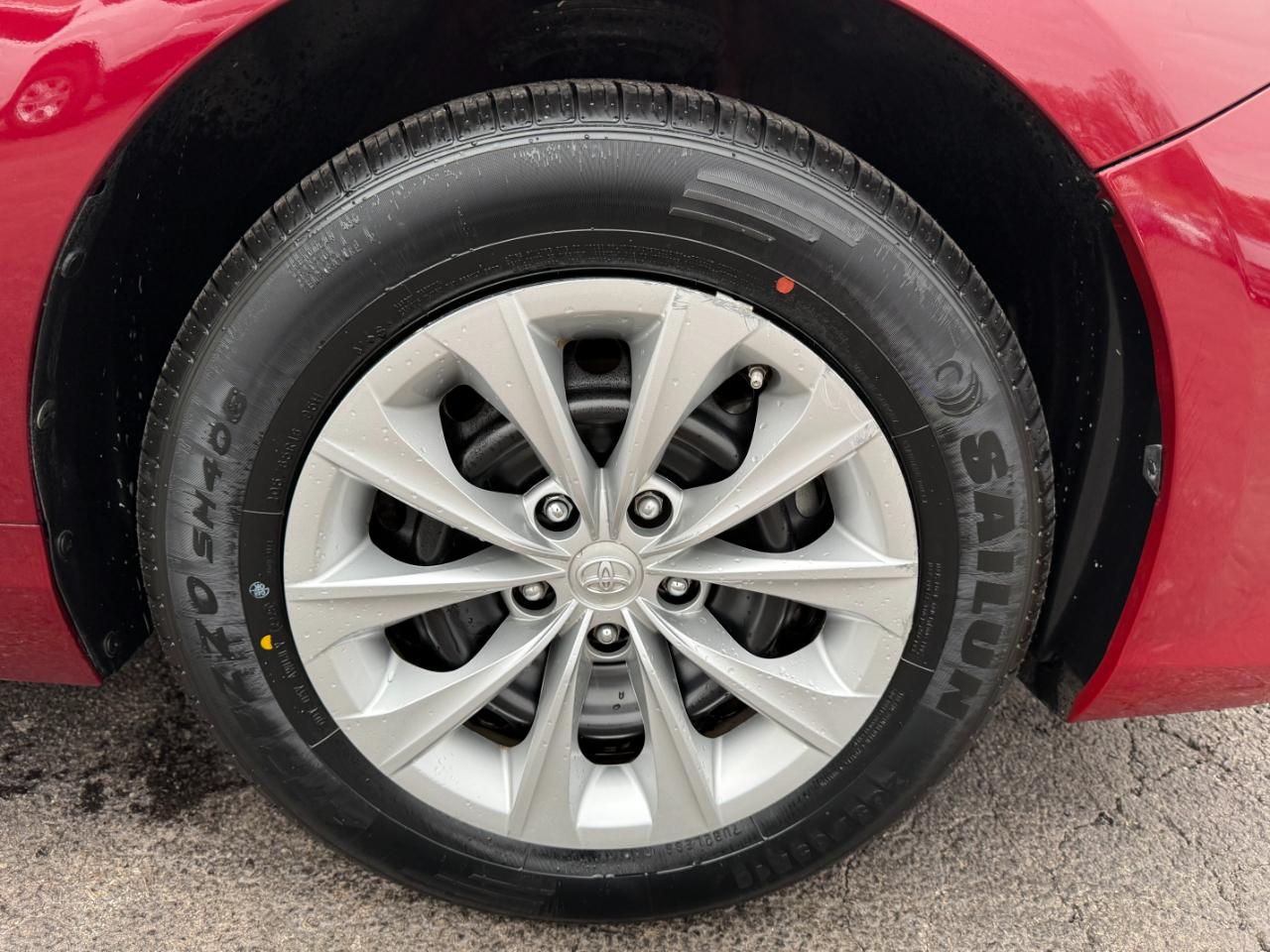 Toyota Camry LE 2017