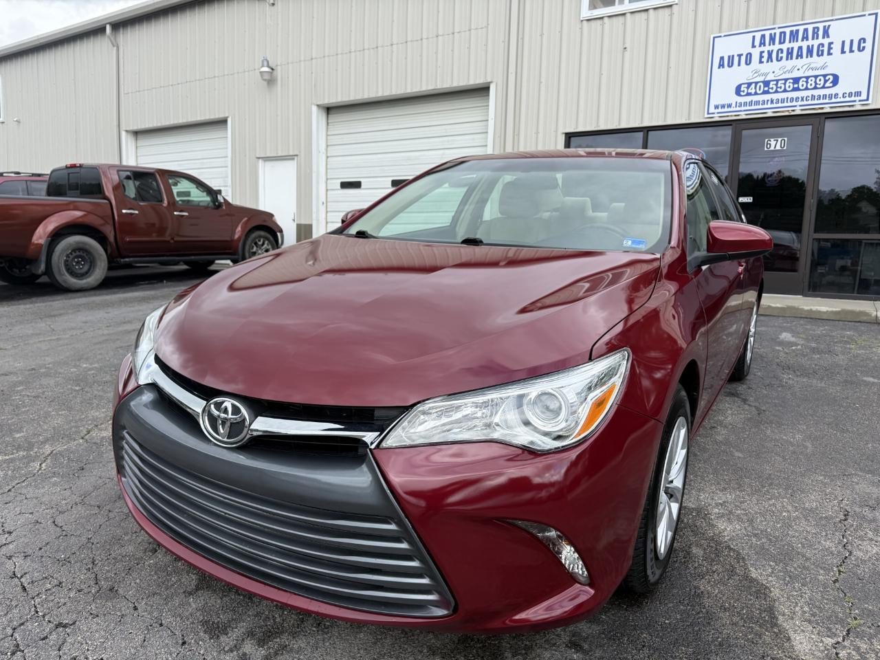 2017 Toyota Camry LE