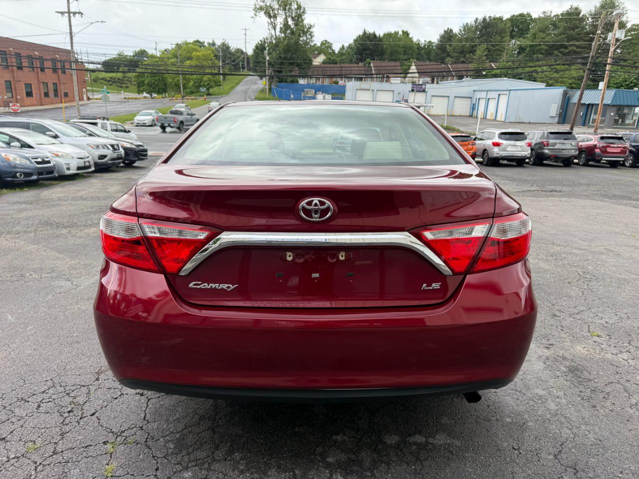 Toyota Camry LE 2017