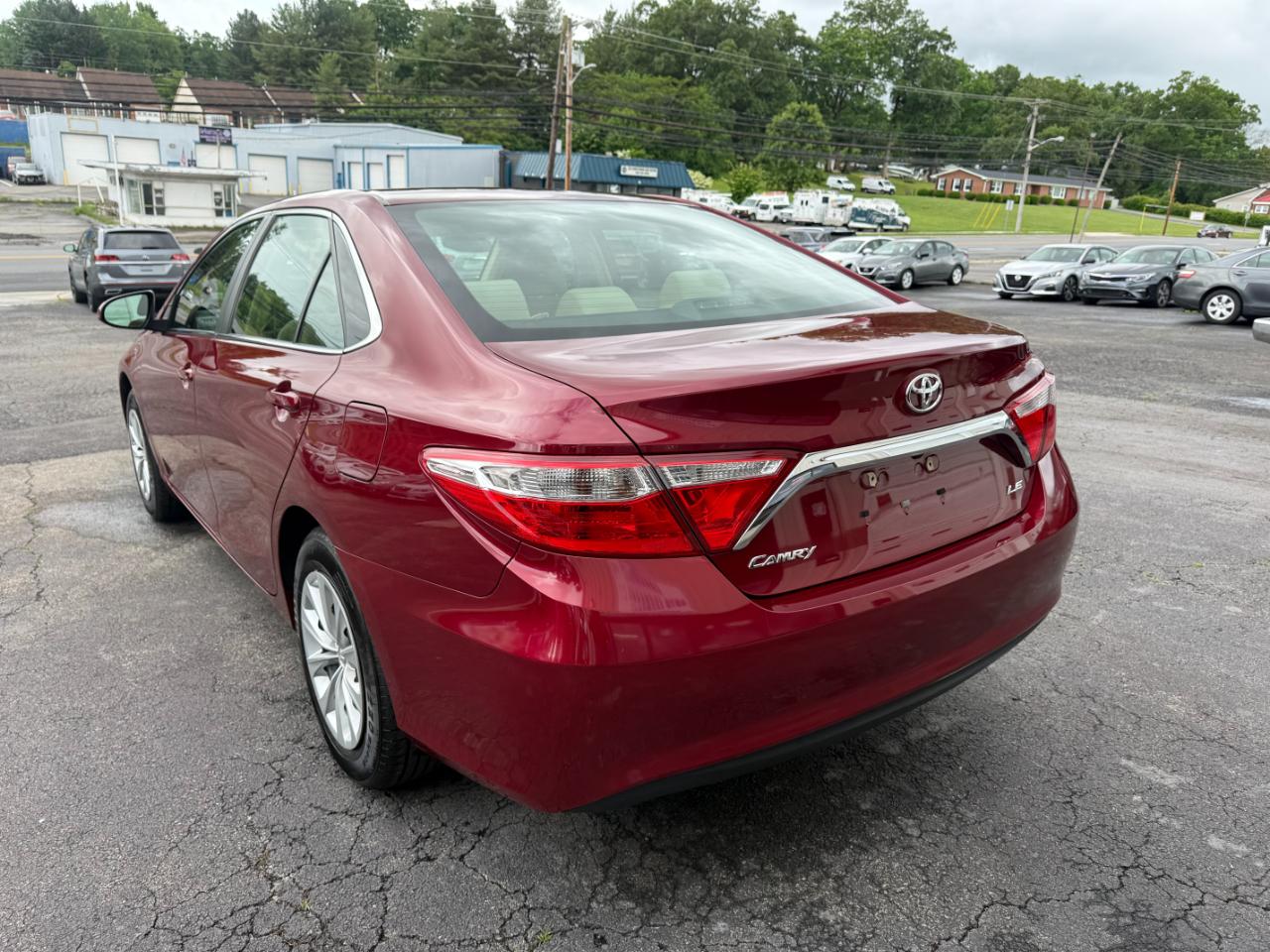 Toyota Camry LE 2017