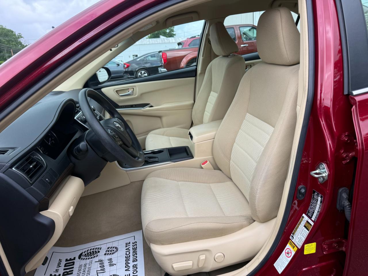Toyota Camry LE 2017