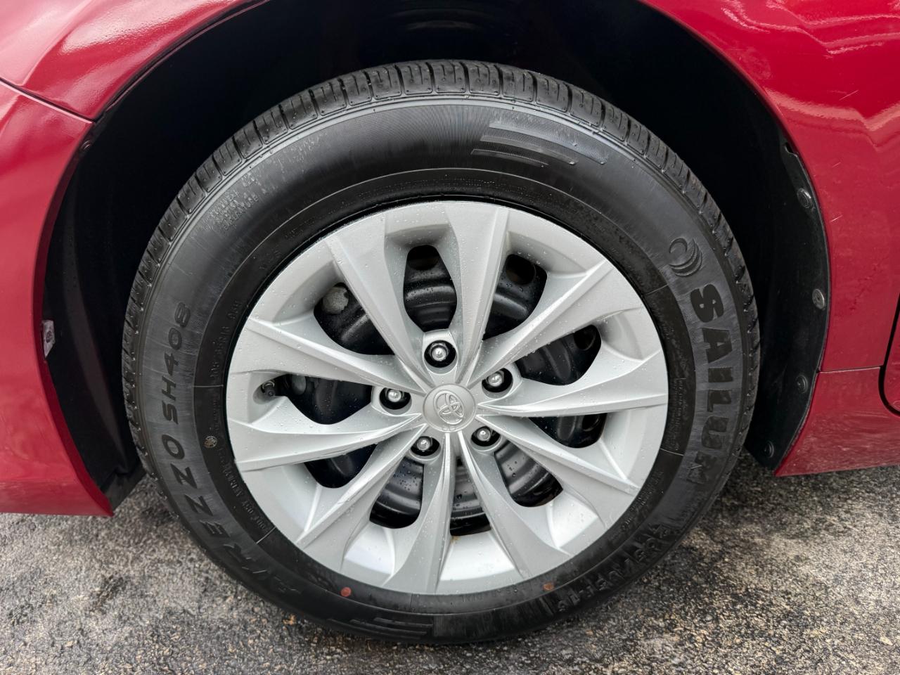 Toyota Camry LE 2017