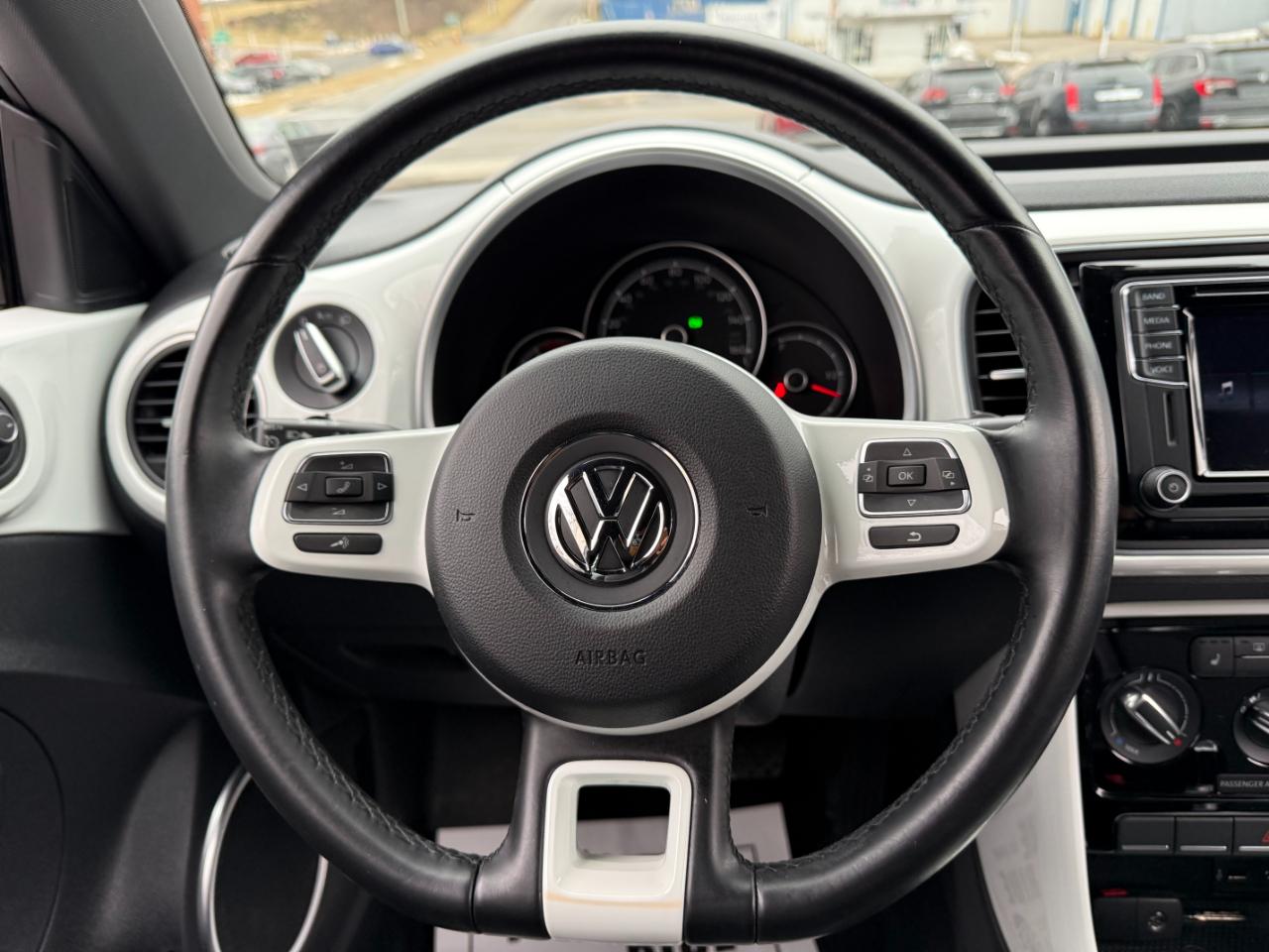 Volkswagen Beetle 2.0T Turbo 2017