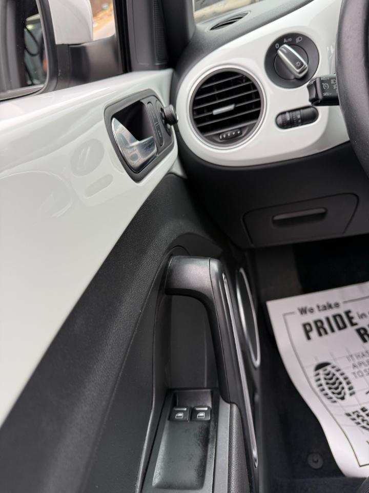 Volkswagen Beetle 2.0T Turbo 2017