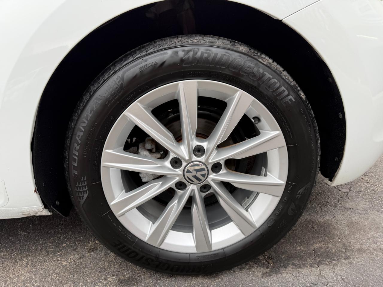 Volkswagen Beetle 2.0T Turbo 2017