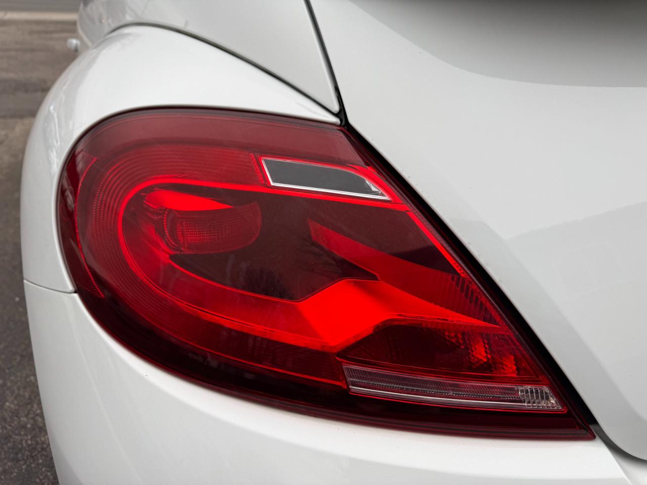 Volkswagen Beetle 2.0T Turbo 2017