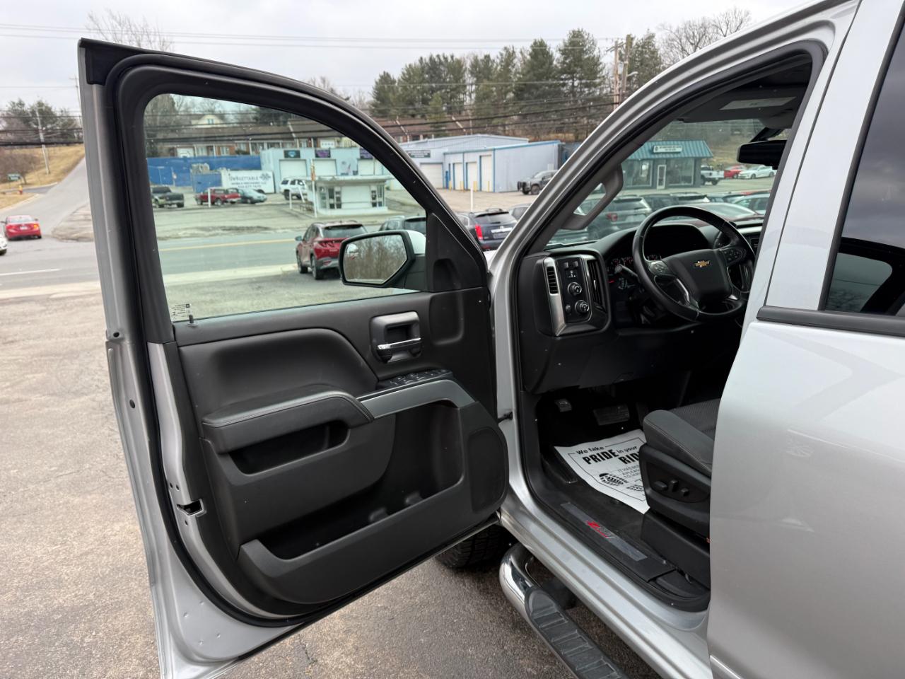 Chevrolet Silverado 1500 LT Crew Cab 4WD 2018