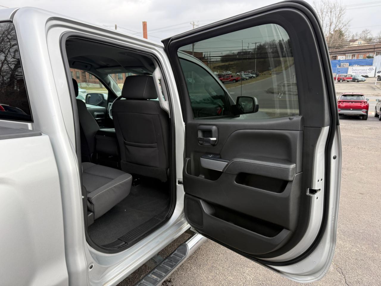 Chevrolet Silverado 1500 LT Crew Cab 4WD 2018