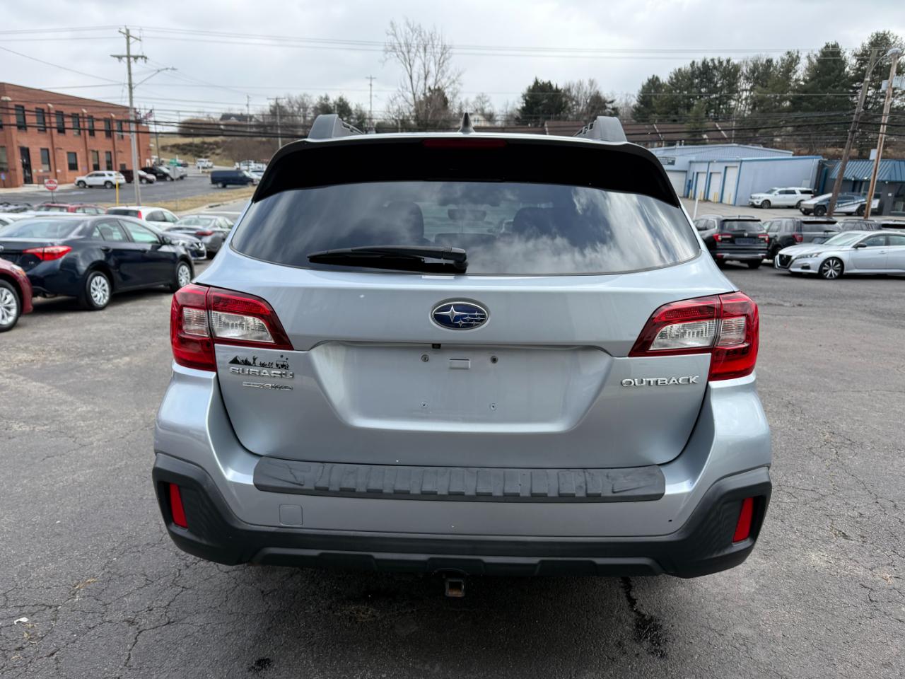 Subaru Outback 2.5i Premium 2019