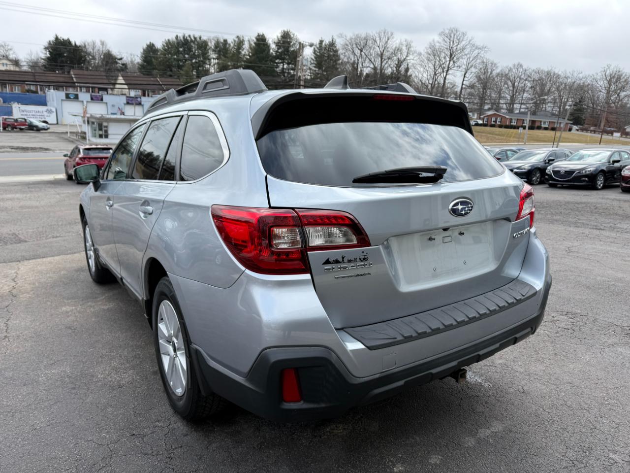 Subaru Outback 2.5i Premium 2019
