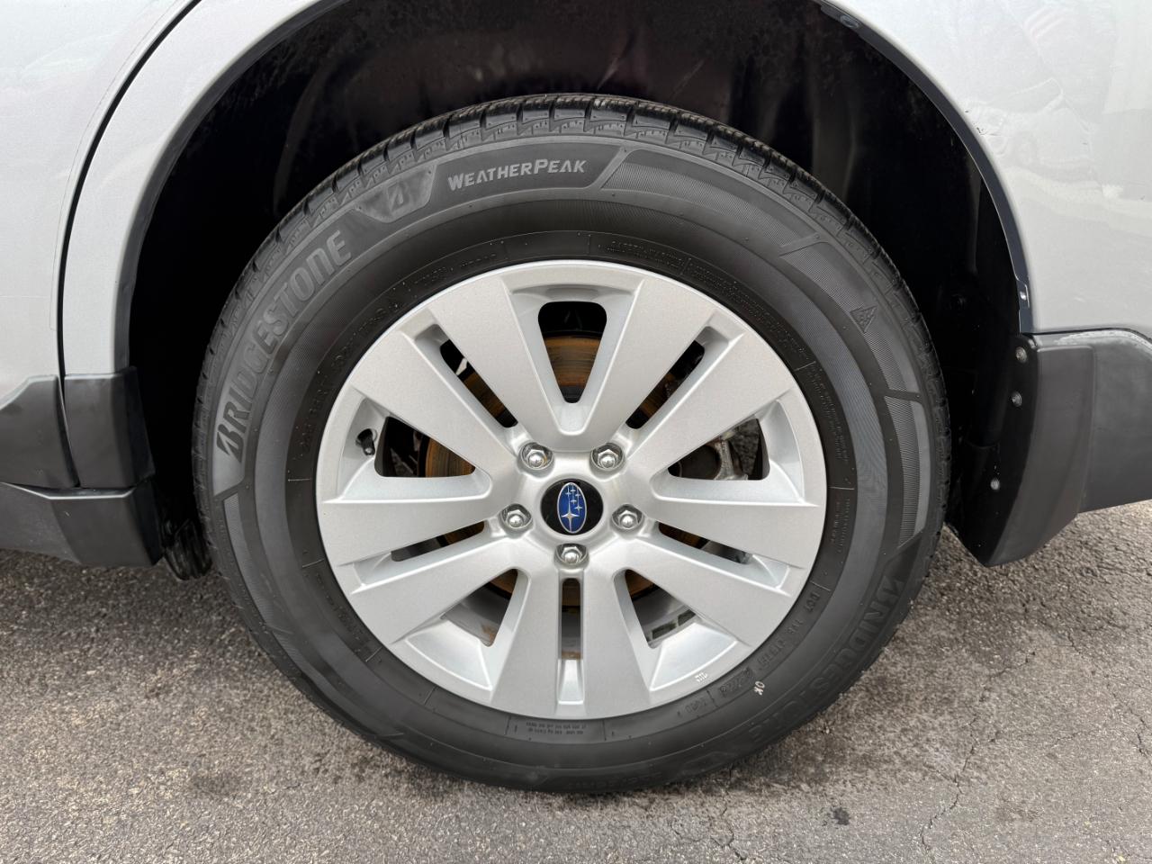 Subaru Outback 2.5i Premium 2019