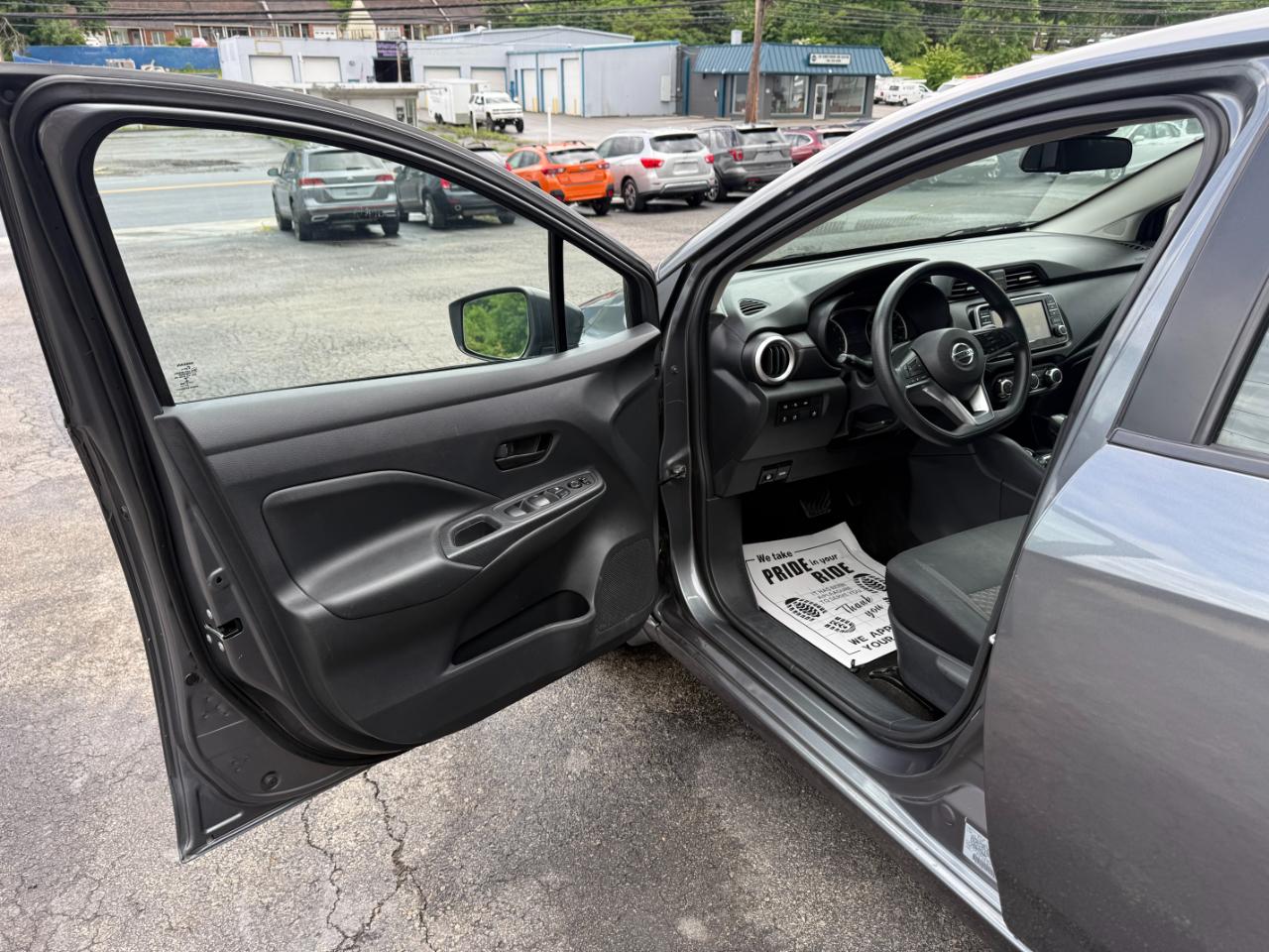Nissan Versa S 2020
