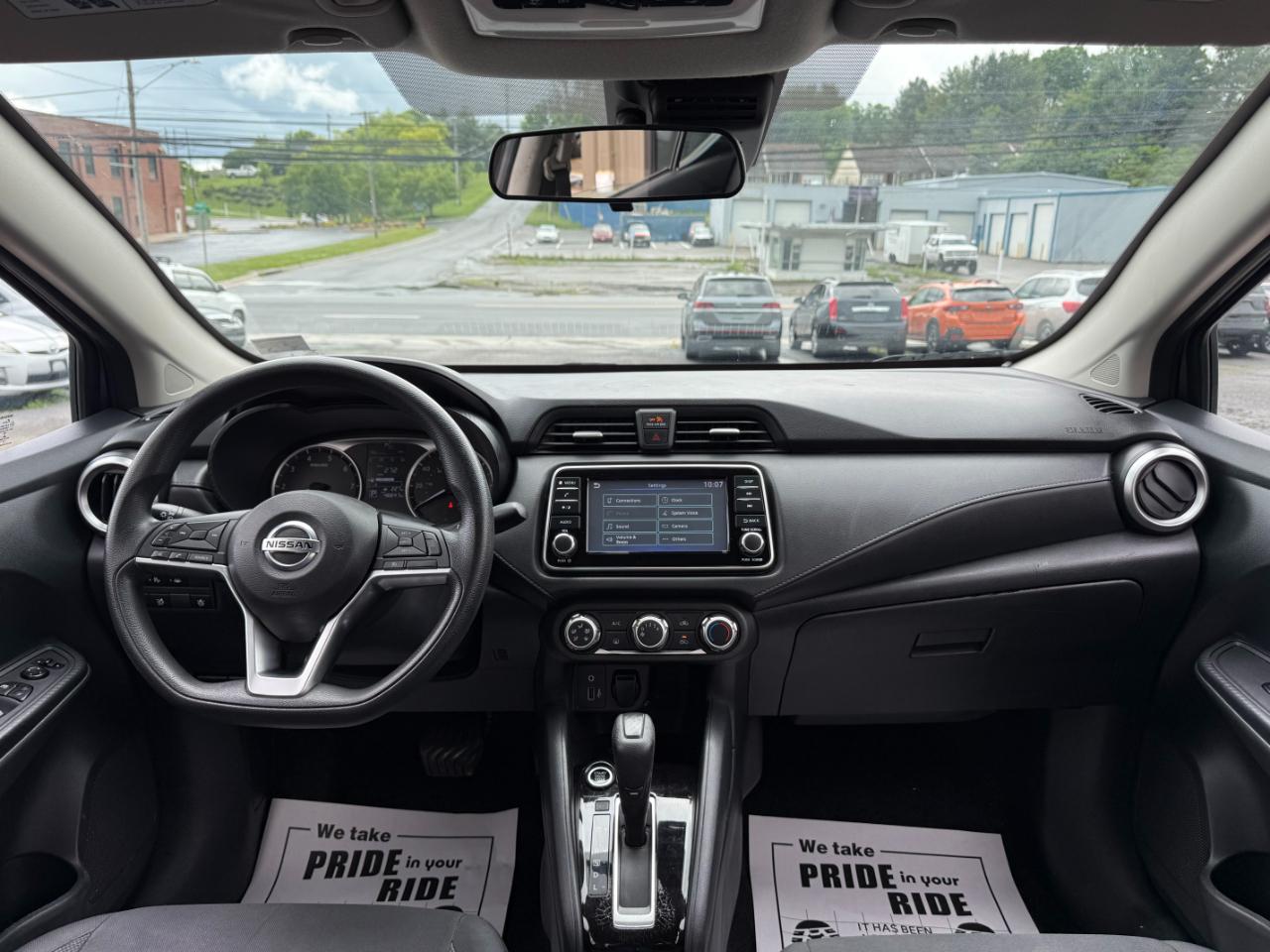 Nissan Versa S 2020