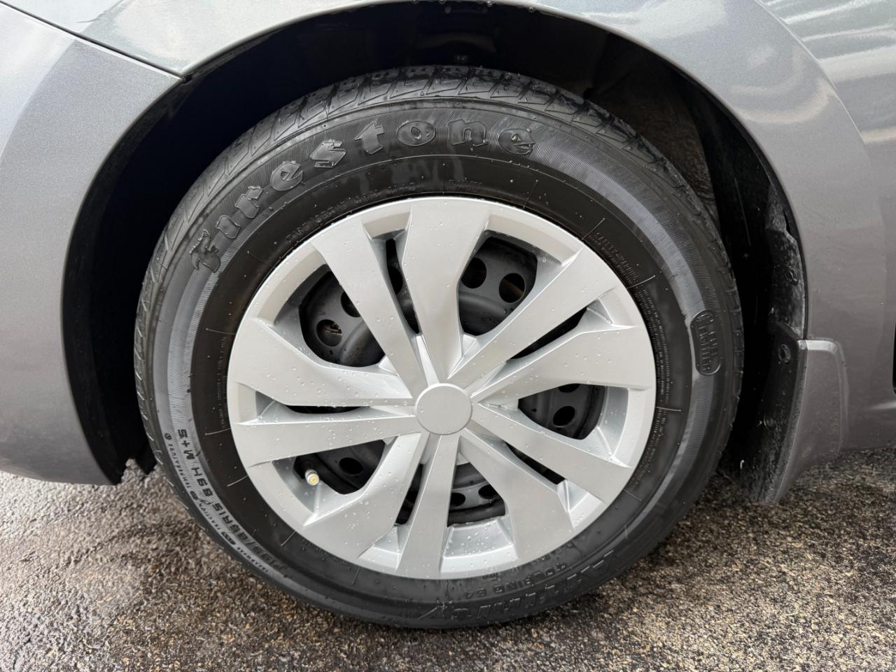 Nissan Versa S 2020