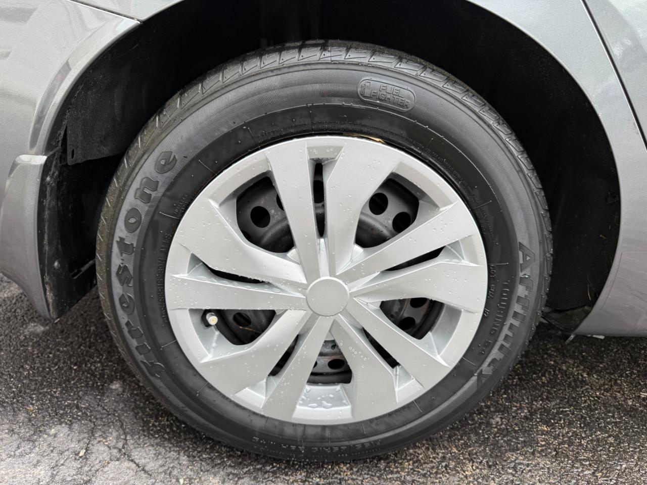 Nissan Versa S 2020