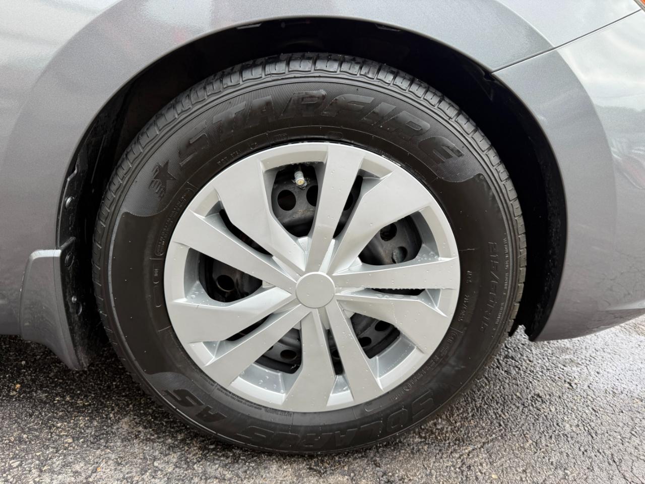 Nissan Versa S 2020