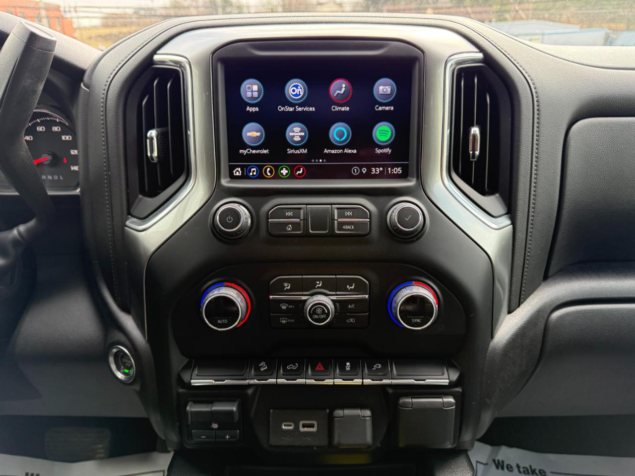 Chevrolet Silverado 1500 Limited LT Trail Boss Crew Cab Long Box 4WD 2022