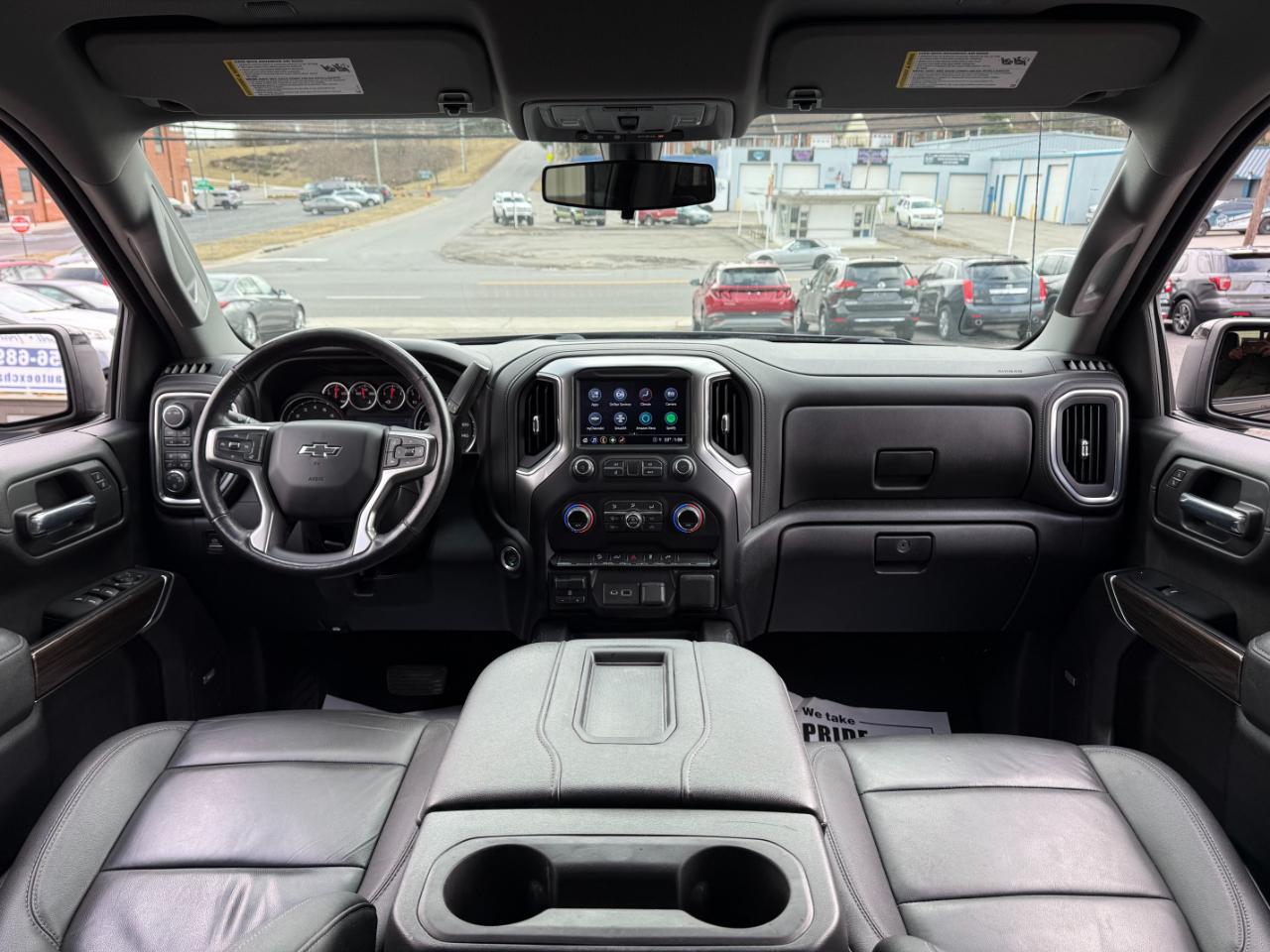 Chevrolet Silverado 1500 Limited LT Trail Boss Crew Cab Long Box 4WD 2022