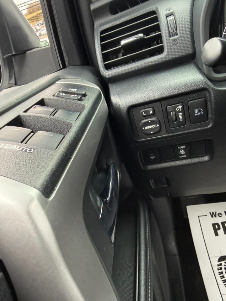 Toyota 4Runner SR5 4WD 2020