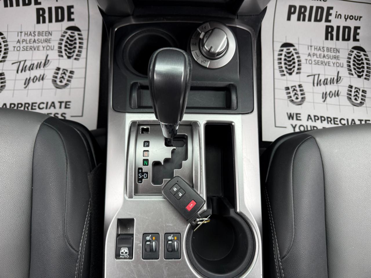 Toyota 4Runner SR5 4WD 2020