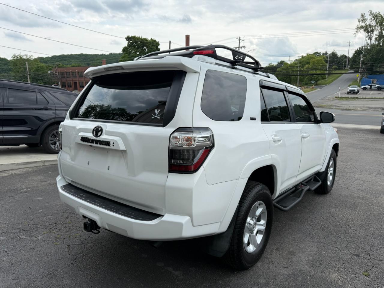 Toyota 4Runner SR5 4WD 2020