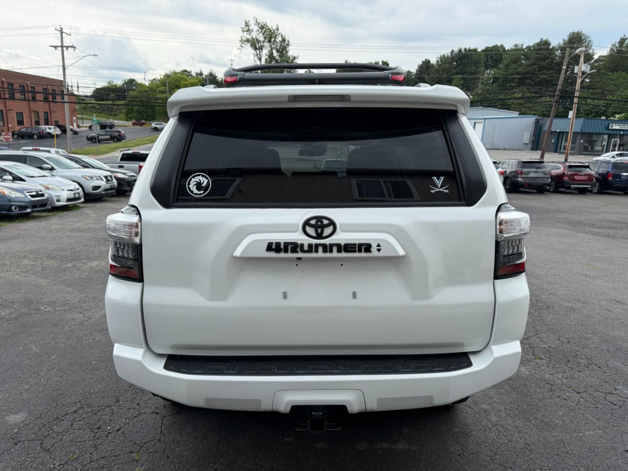 Toyota 4Runner SR5 4WD 2020