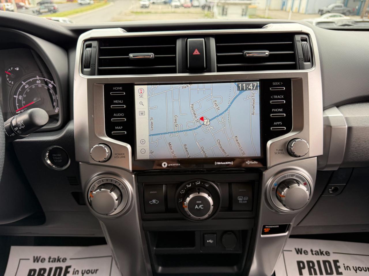 Toyota 4Runner SR5 4WD 2020