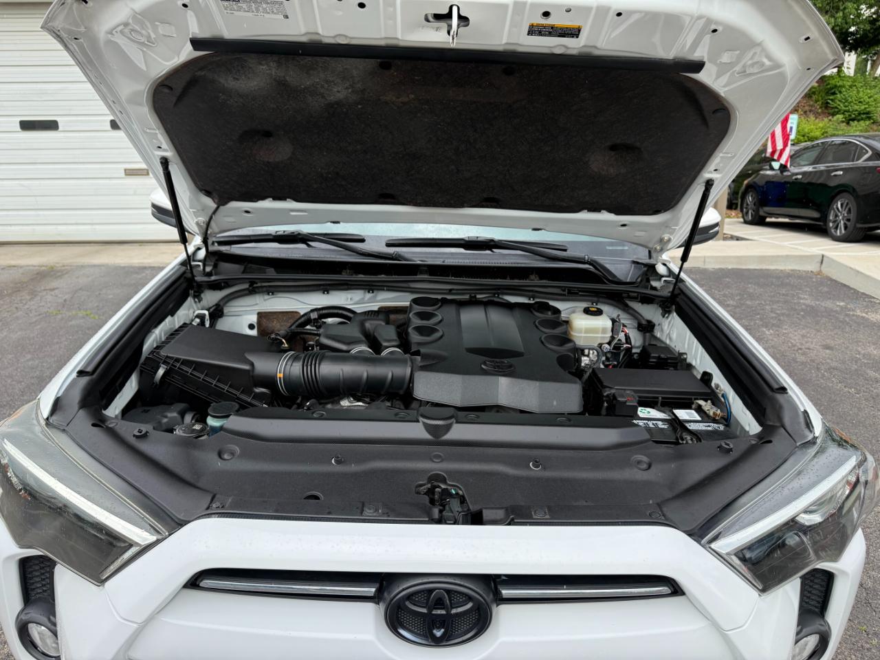 Toyota 4Runner SR5 4WD 2020