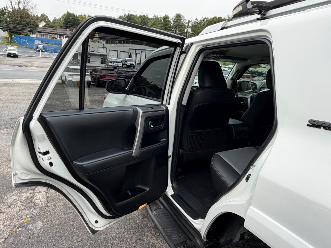Toyota 4Runner SR5 4WD 2020