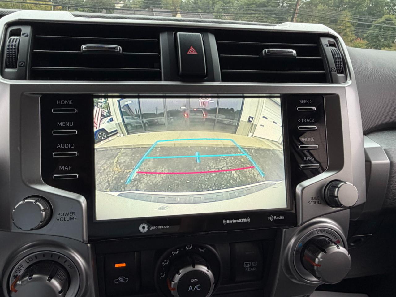 Toyota 4Runner SR5 4WD 2020