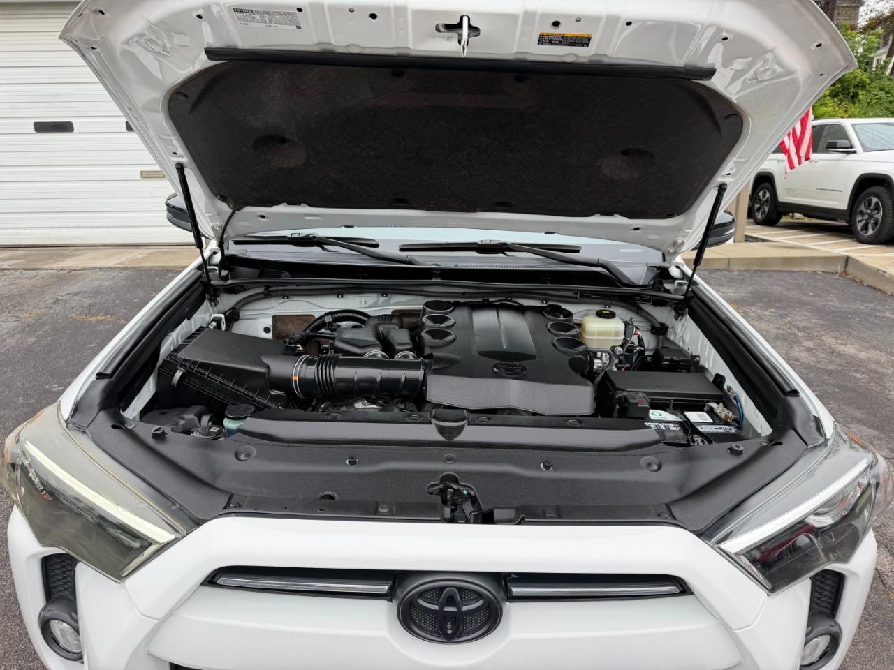 Toyota 4Runner SR5 4WD 2020