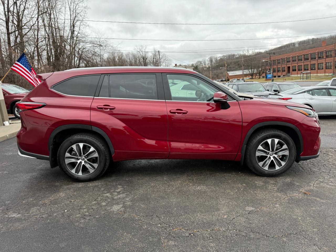 Toyota Highlander XLE Nav AWD V6 2021