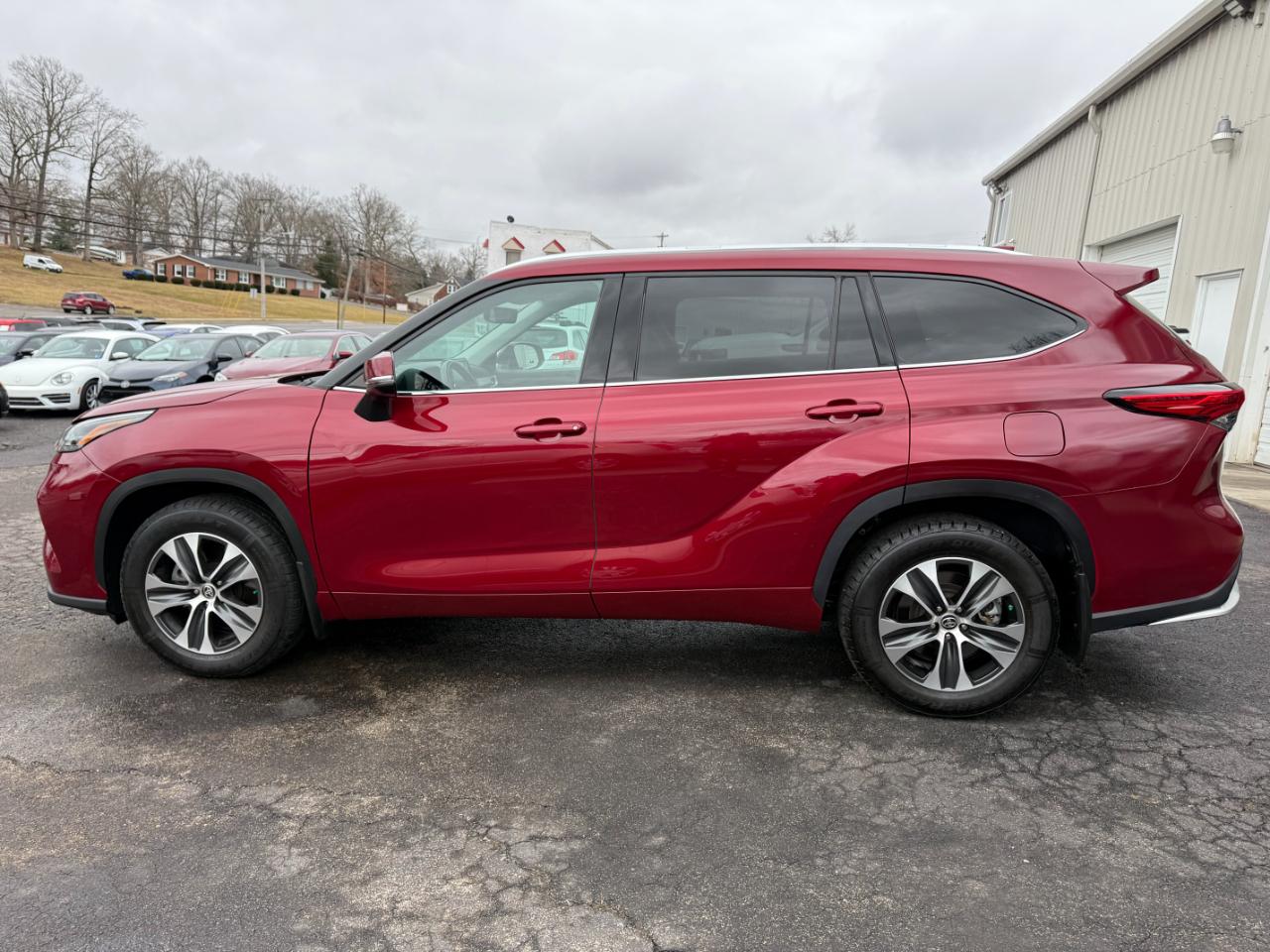 Toyota Highlander XLE Nav AWD V6 2021