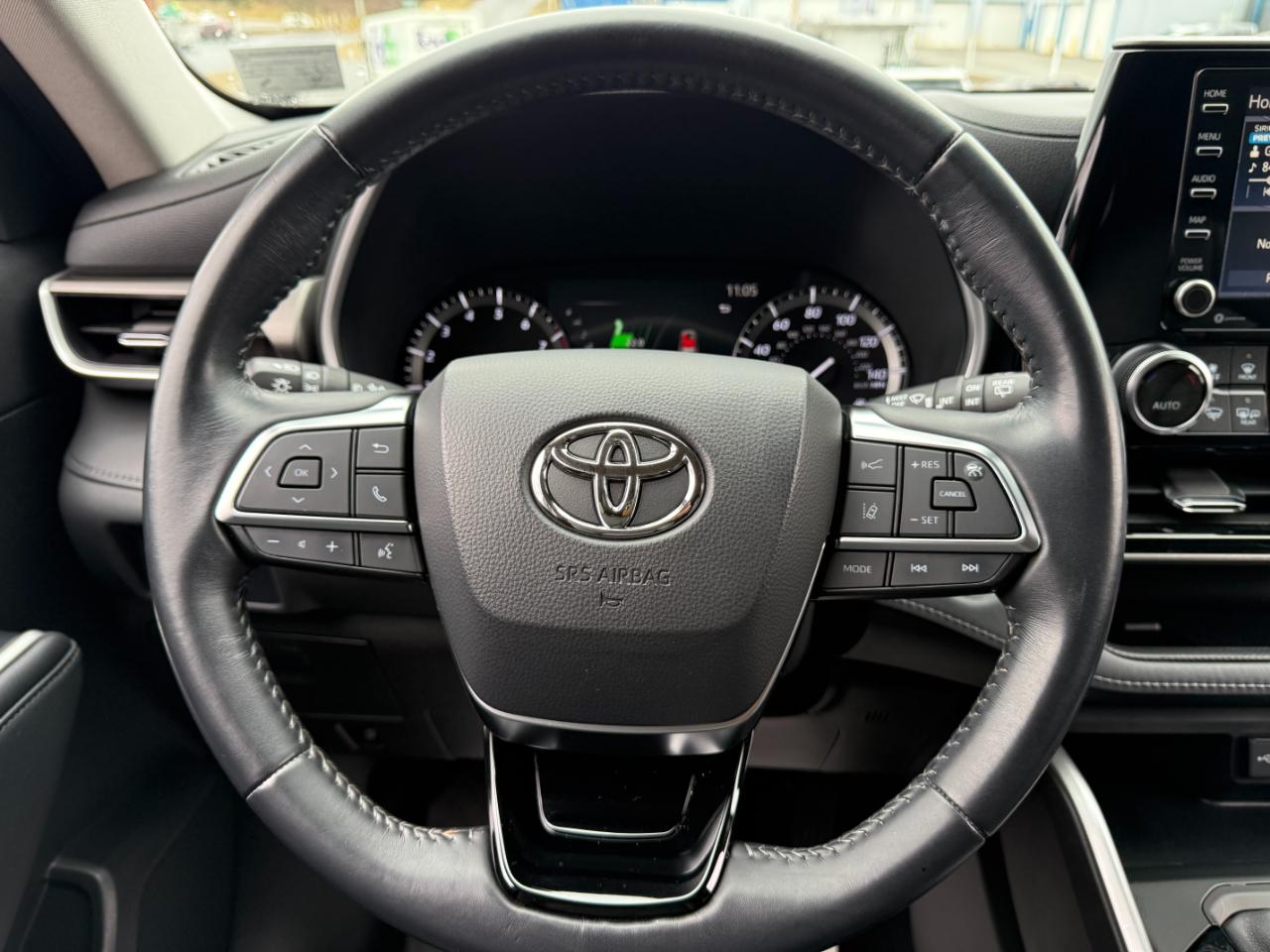 Toyota Highlander XLE Nav AWD V6 2021