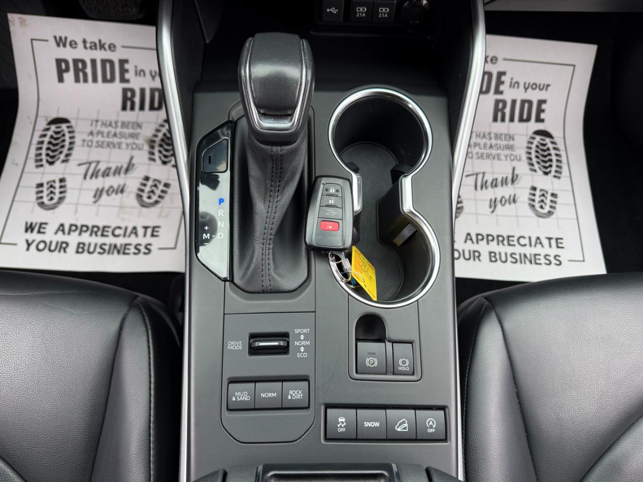 Toyota Highlander XLE Nav AWD V6 2021