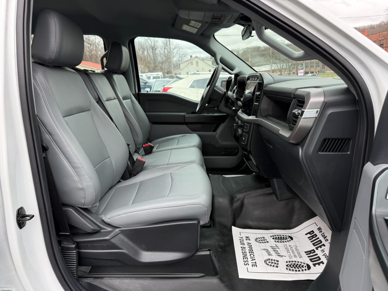 Ford F-150 XL SuperCrew 4WD 2024