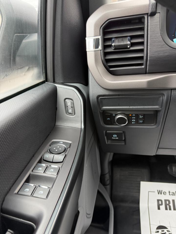 Ford F-150 XL SuperCrew 4WD 2024