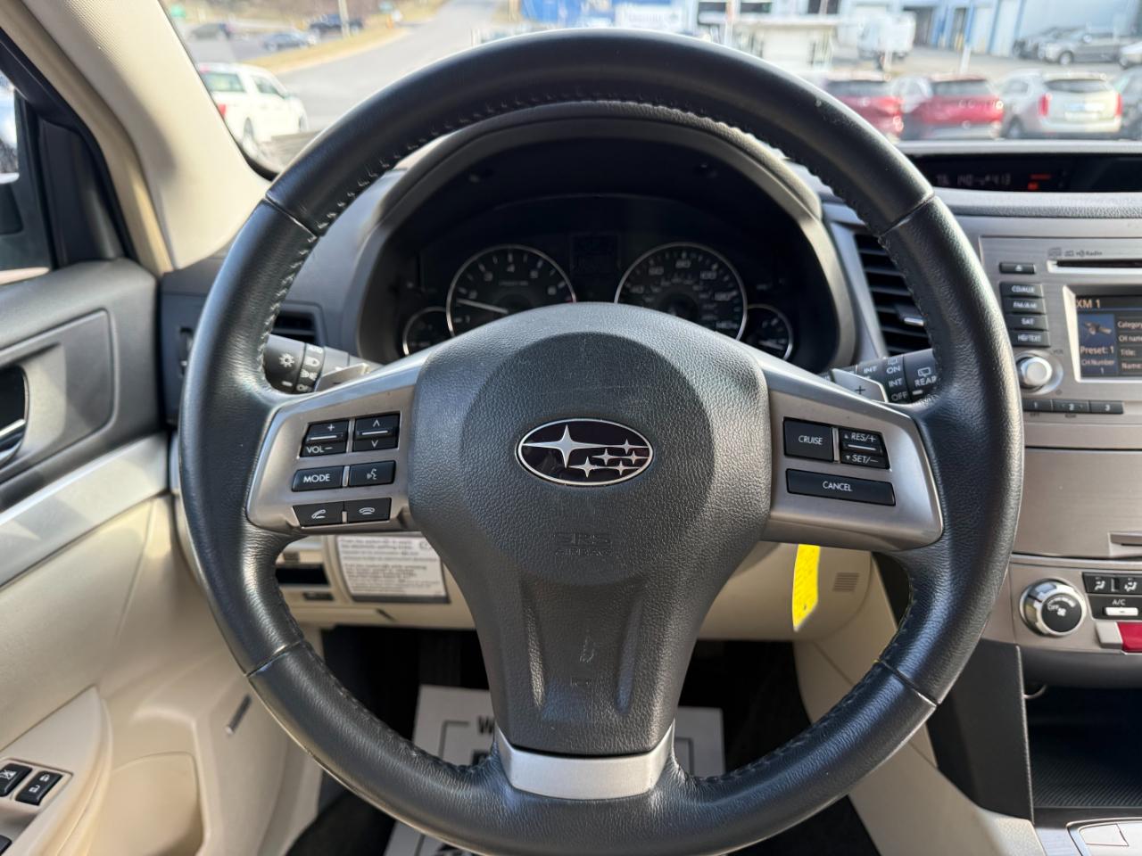 Subaru Outback 2.5i Premium 2012