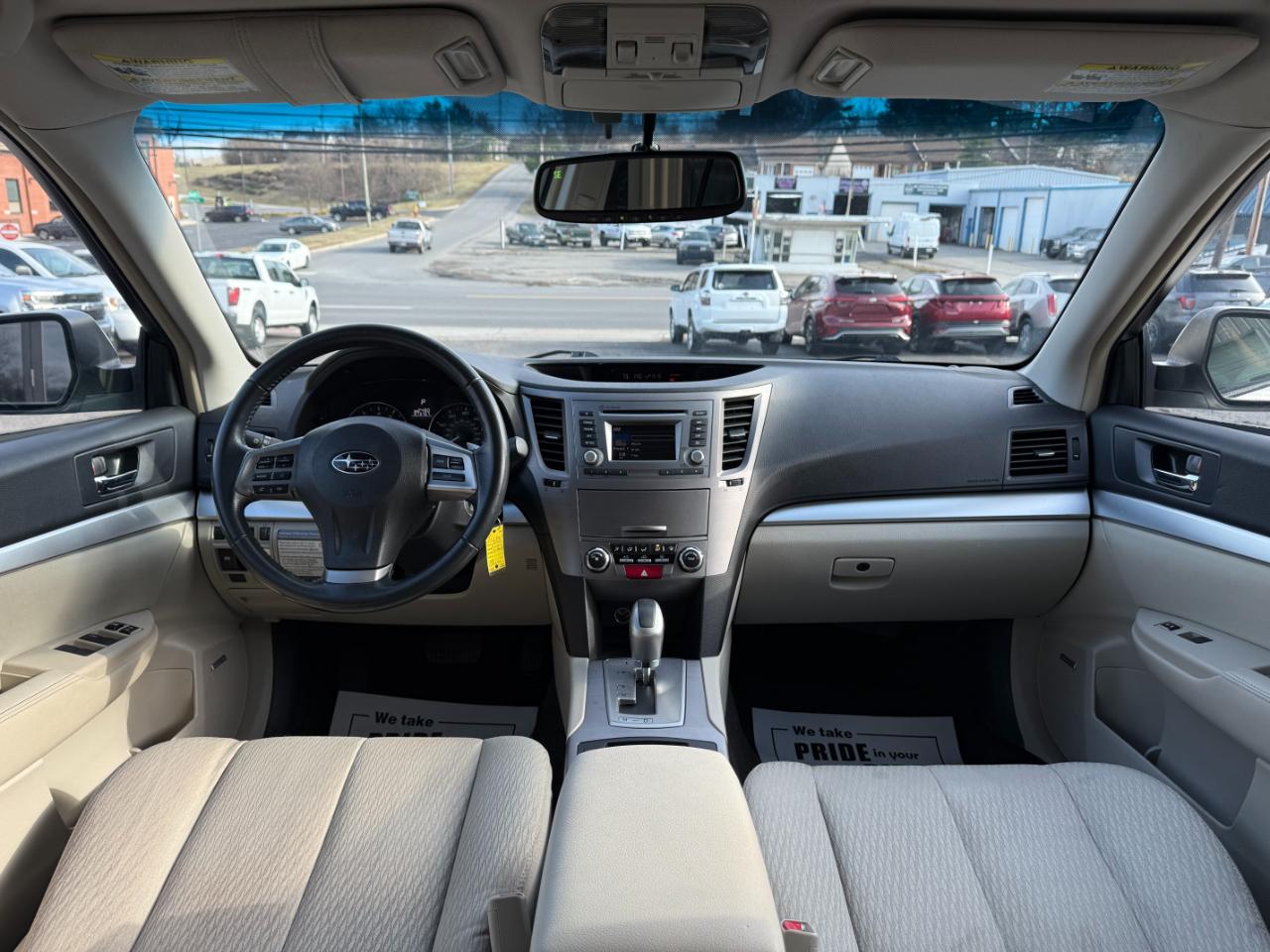 Subaru Outback 2.5i Premium 2012