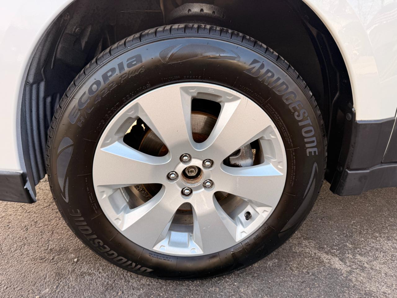 Subaru Outback 2.5i Premium 2012