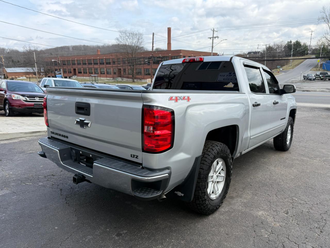 Chevrolet Silverado 1500 LT Crew Cab 4WD 2017