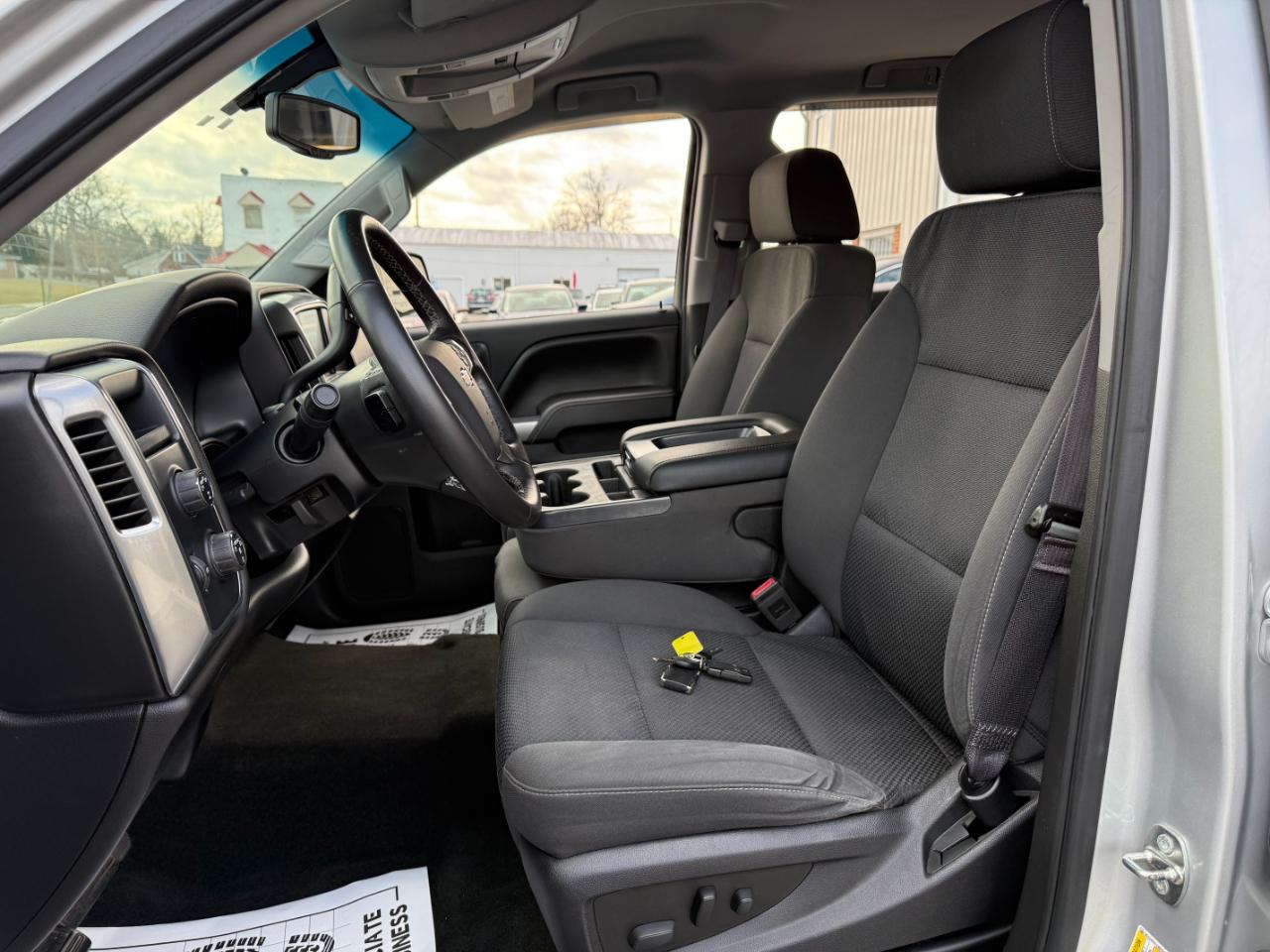 Chevrolet Silverado 1500 LT Crew Cab 4WD 2017