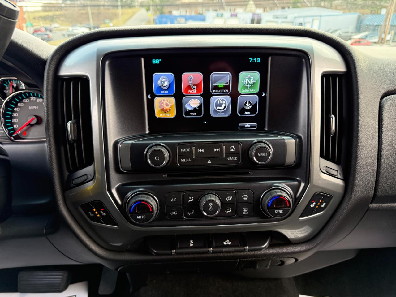 Chevrolet Silverado 1500 LT Crew Cab 4WD 2017