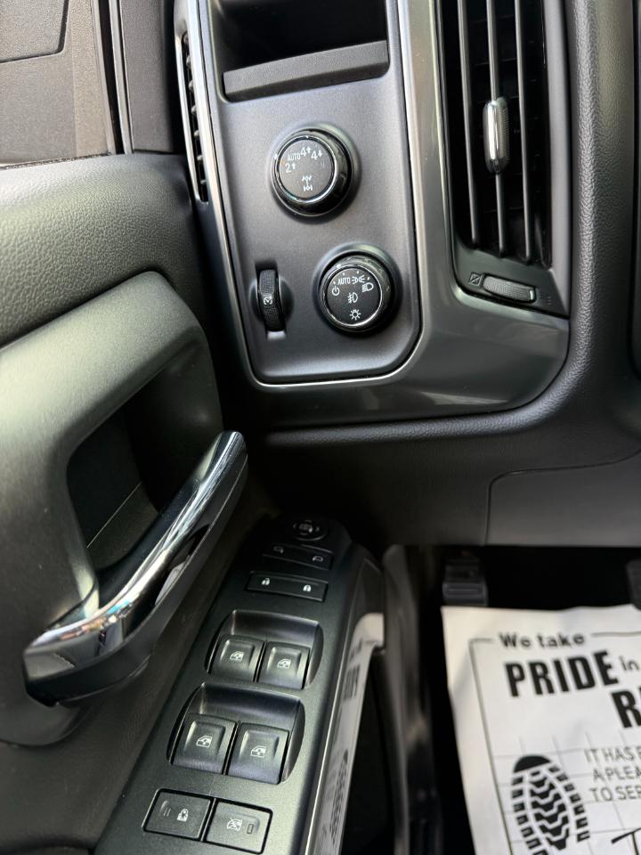 Chevrolet Silverado 1500 LT Crew Cab 4WD 2017