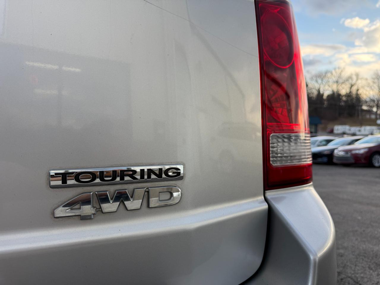 Honda Pilot Touring 4WD 5-Spd AT with DVD 2013